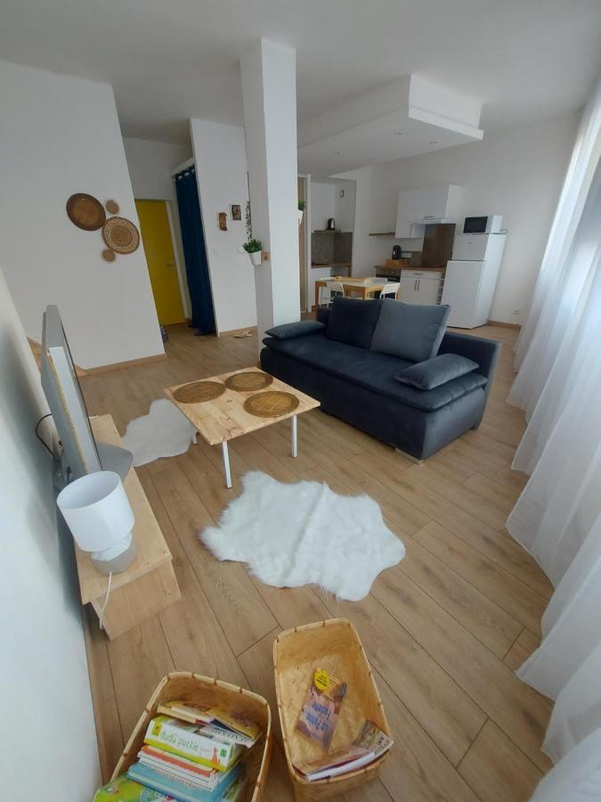 Appart' Duchatelain Lumineux, Vue Sur Chateau Montbeliard Ngoại thất bức ảnh
